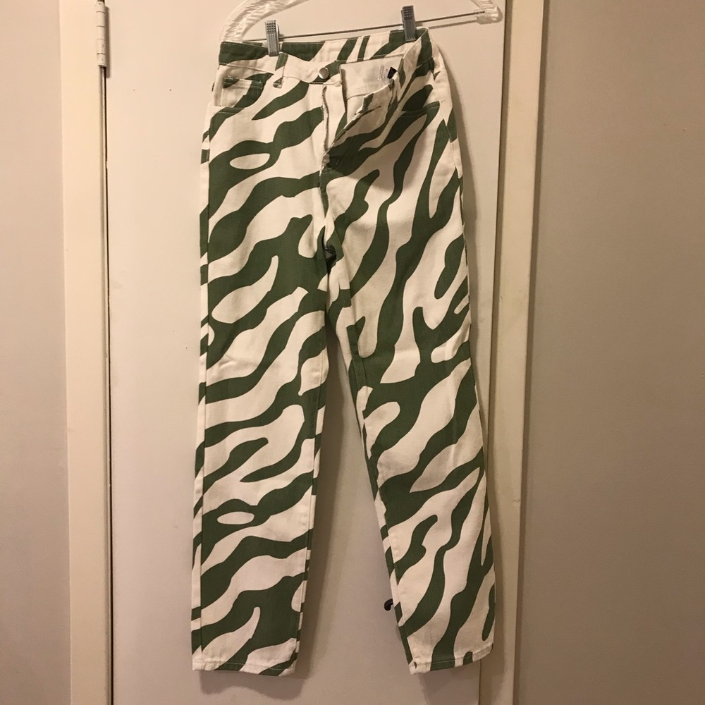 Green zebra jeans NWOT